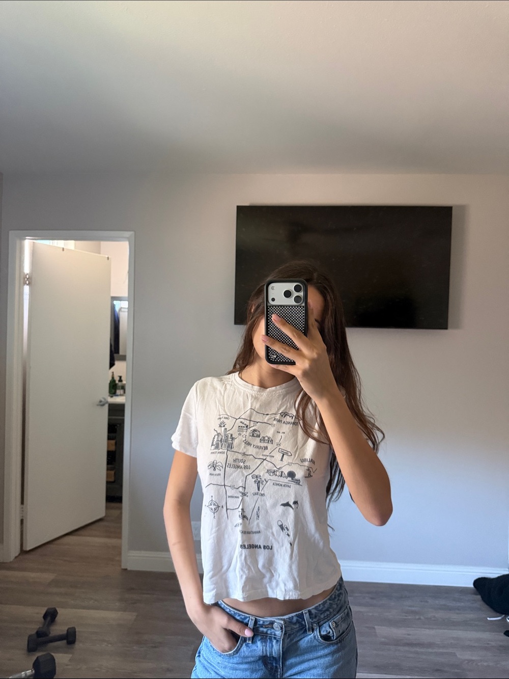 Brandy Melville White Graphic Short Sleeve Tee